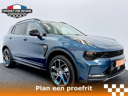 Lynk en Co 01 1.5 MY22 - Stijl, kracht en karakter!