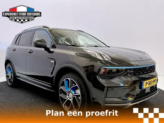 Lynk & Co 01 1.5 MY22 - Zwart, zelfverzekerd en klaar voor zijn volgende avontuur!