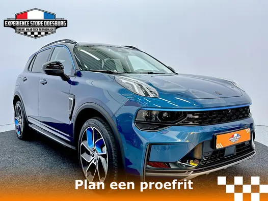 Lynk & Co 01 1.5 MY22 - De zekerheid van morgen in een jonge blauwe SUV!